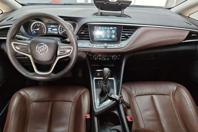 Used Buick GL6 2018 18T 6-Seater Luxury Model