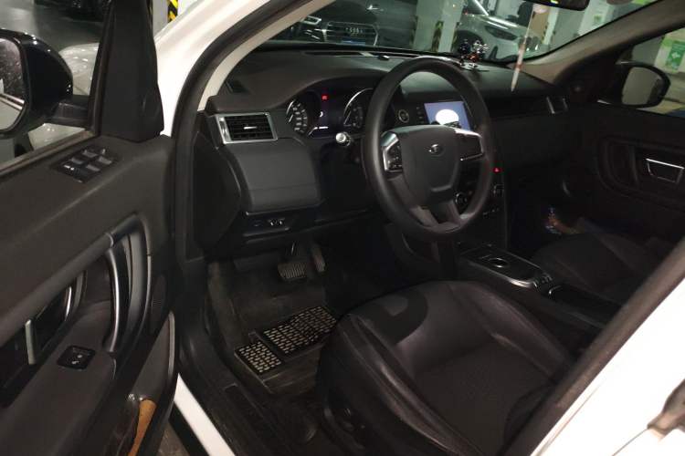 Used Land Rover Discovery Sport 2016 2.0T S
