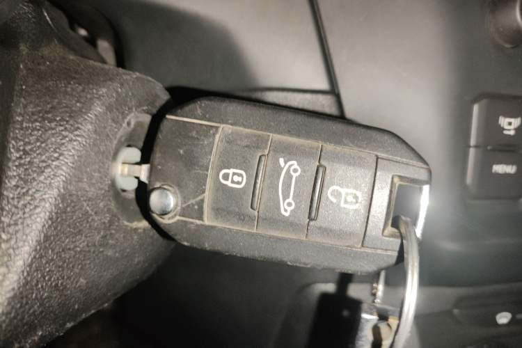 Used Citroen C3-XR 2015 1.6L Manual Pioneer Model
