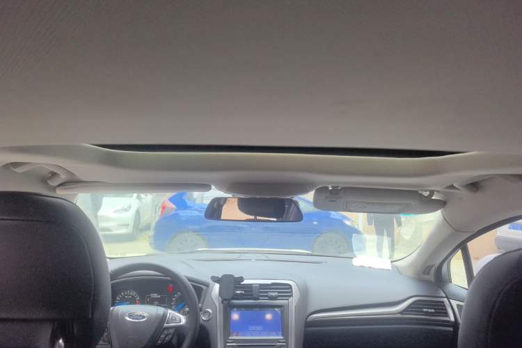 Used Ford Mondeo 2017 EcoBoost 200 Stylish Model
