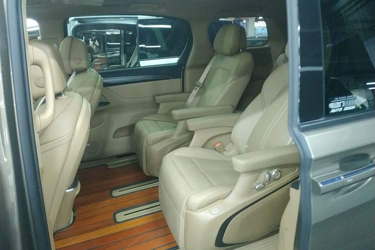 Used Buick GL8 2020 ES Land Cruiser 653T Flagship Model