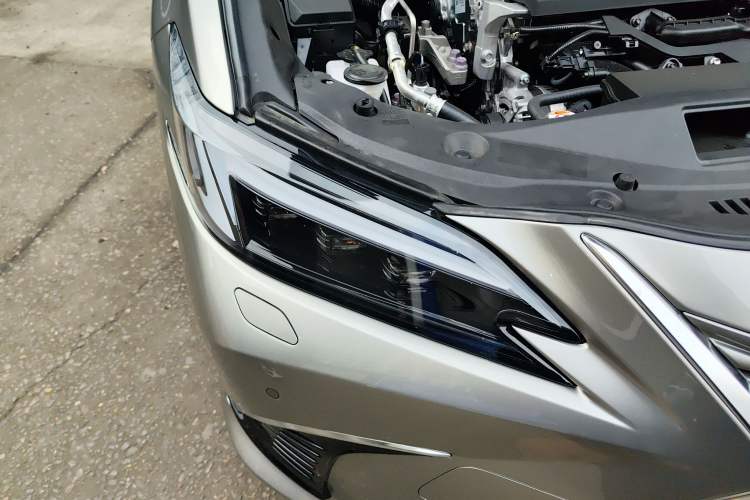 Used Lexus ES 2025 200 Premium Edition