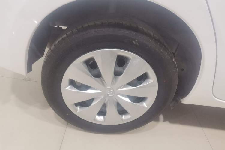 Used Toyota YARiS L Zhi Xuan 2016 Revised 1.5E CVT Charming Edition
