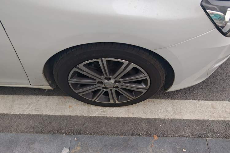 Used Peugeot 408 2014 1.8L Automatic Luxury Edition
