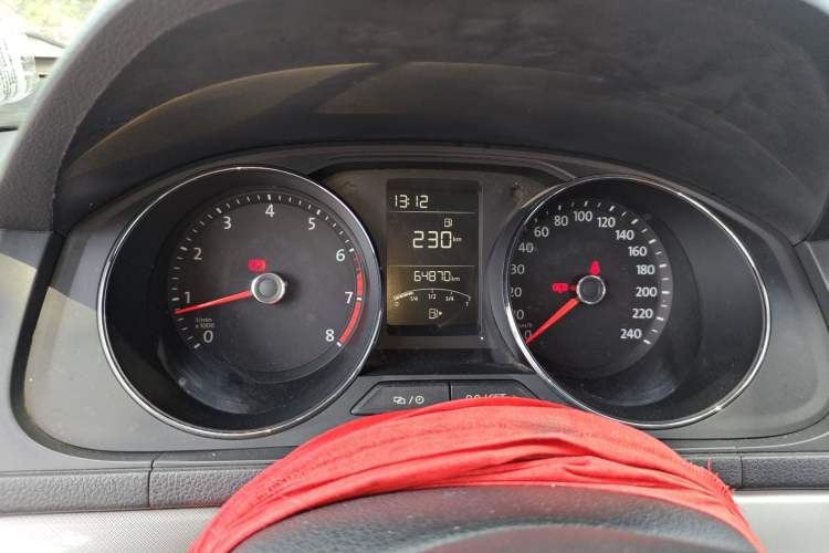 Used Volkswagen Lavida 2017 1.6L Manual Comfort Edition