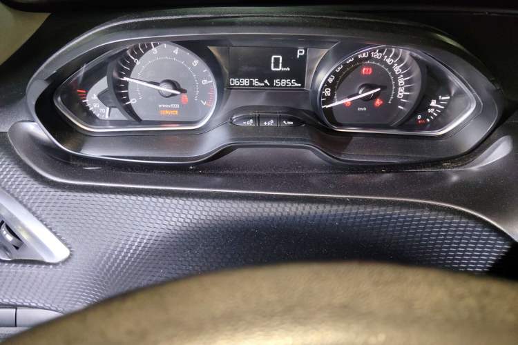 Used Peugeot 2008 2014 1.6L Automatic Fashion Edition Instrument Cluster