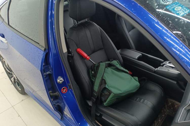 Used Honda Civic 2016 220TURBO CVT Prestige Edition Right Front Seat