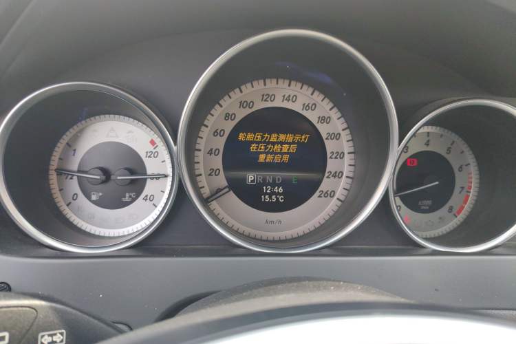 Used Mercedes-Benz C-Class 2011 C 200 Fashion Travel Edition