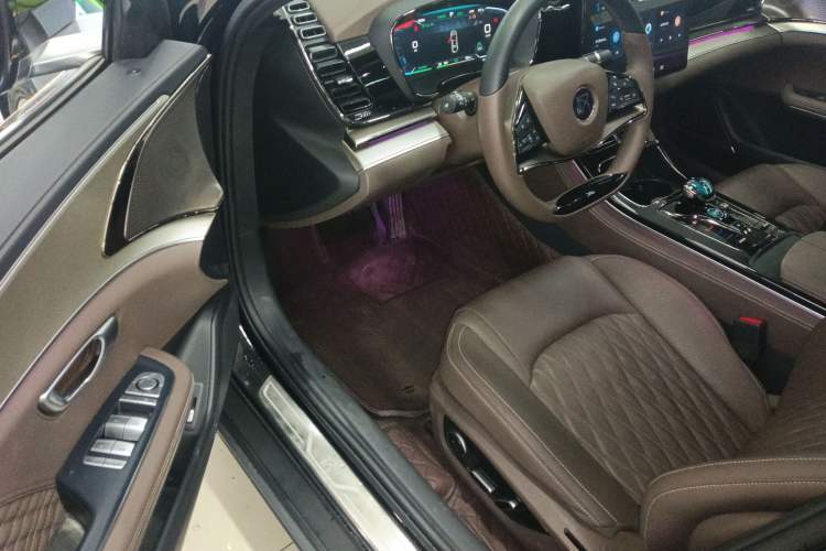 Used BYD Han 2023 EV Champion Edition 506KM Front-Wheel-Drive Premium Model Driver Seat