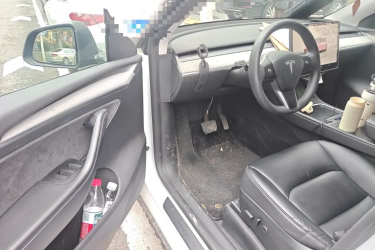 Used Tesla Model Y 2024 Rear-Wheel-Drive Version
