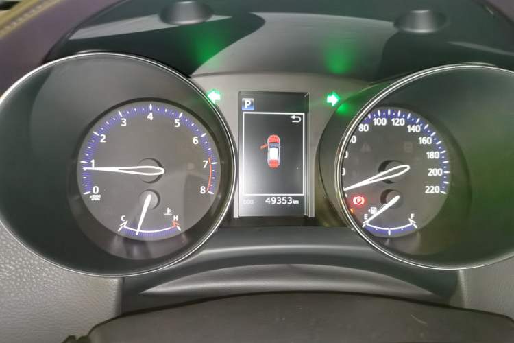 Used Toyota IZOA 2020 2.0L Enjoy Edition
