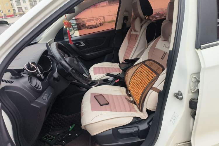 Used Bestune X40 2017 1.6L Automatic Luxury Model