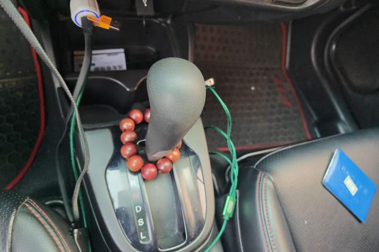 Used Honda Fit 2018 1.5L CVT Comfort Sunroof Version Gear Lever