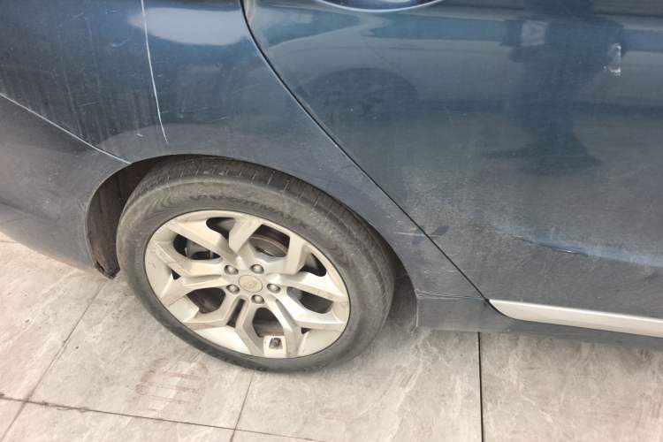 Used Geely Auto Emgrand GT 2015 1.8T Premium Model