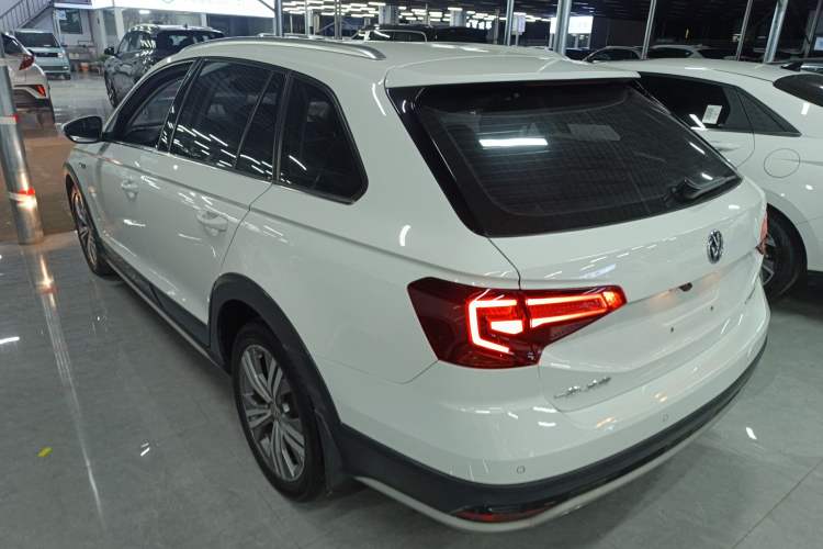 Used Volkswagen C-TREK 2020 1.5L Automatic Comfort Model
