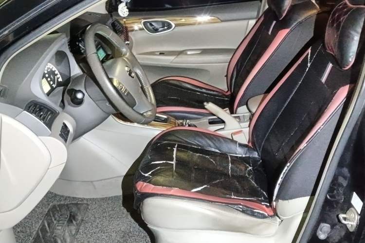 Used Nissan Sylphy 2014 1.6XV CVT Deluxe Edition