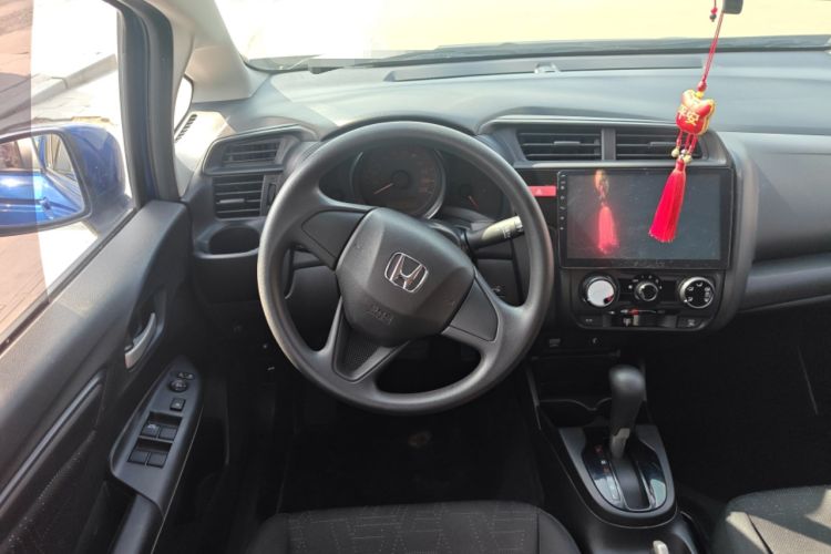 Used Honda Fit 2016 1.5L LX CVT Comfort Model Steering Wheel