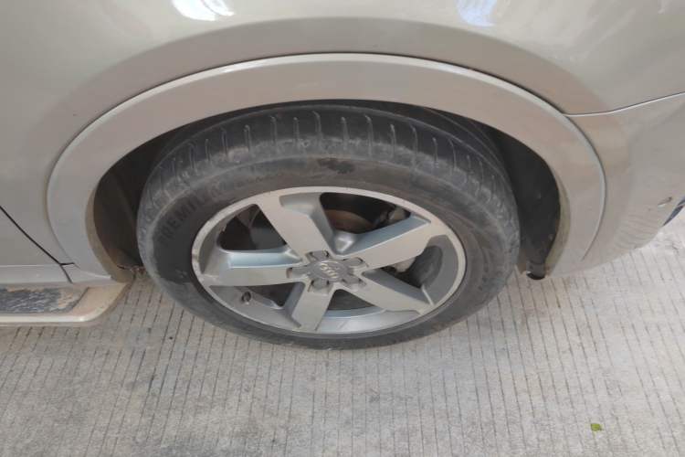 Used Audi Q3 2013 40 TFSI quattro Luxury Model
