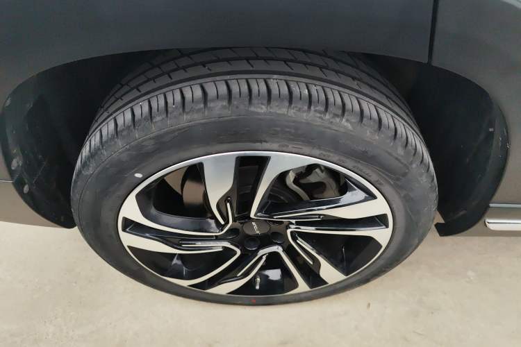 Used JETOUR X90 2019 1.5T DCT Smart Enjoyment Version 5 Seats China VI Standard
