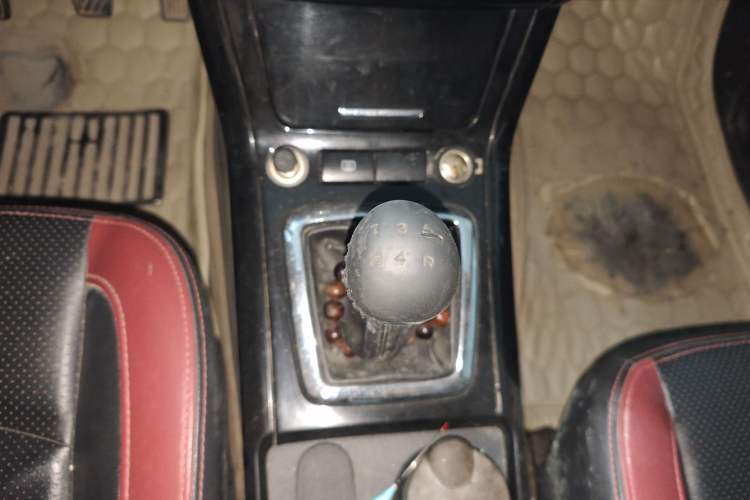 Used HYOSOW S3 2014 1.5L Comfort Version China IV Emission Standard