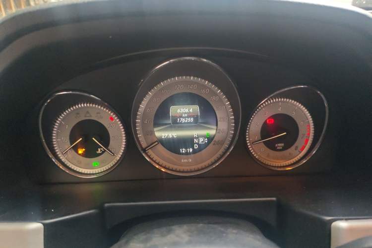 Used Mercedes-Benz GLK-Class 2013 GLK 300 4MATIC Fashion Model