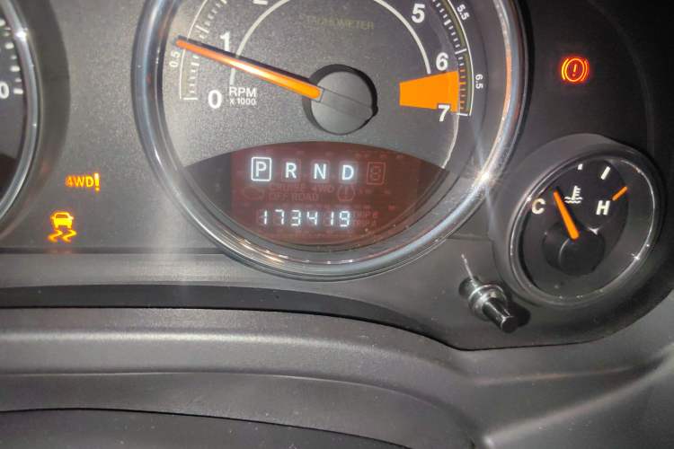 Used Jeep Compass 2014 2.4L four-wheel drive luxury version