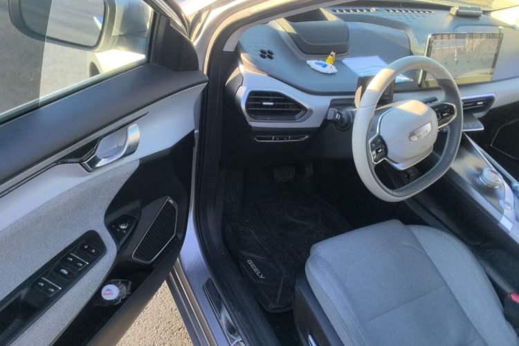 Used Geometry A 2019 Upgraded Model High-Performance Standard Range Power Cube Version