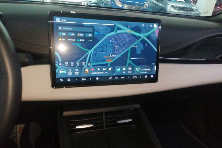 Used BYD Seal 06 New Energy 2025 DM-i Smart Drive 120KM Prestige Model Audio And AC Panel