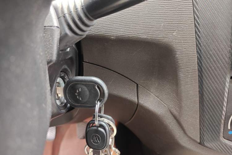 Used Wuling Hongguang 2014 1.2L Base Model China IV