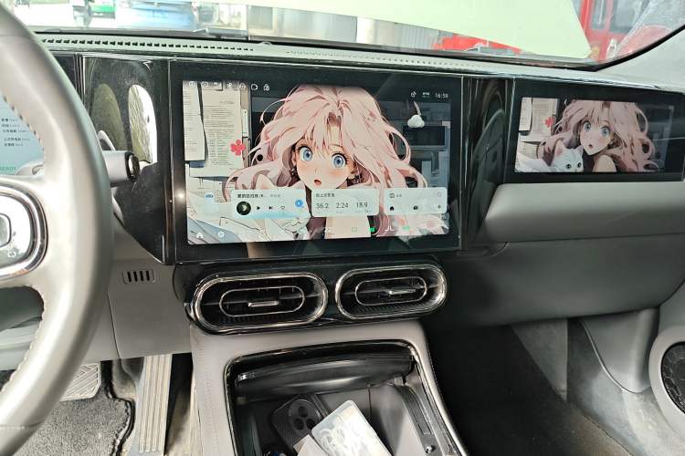 Used Leapmotor C01 2022 Four-Wheel Drive Dual-Motor Performance Version Audio And AC Panel