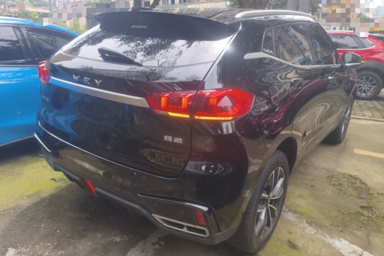 Used Wey VV5 2021 1.5T Two-Wheel Drive Color Pioneer