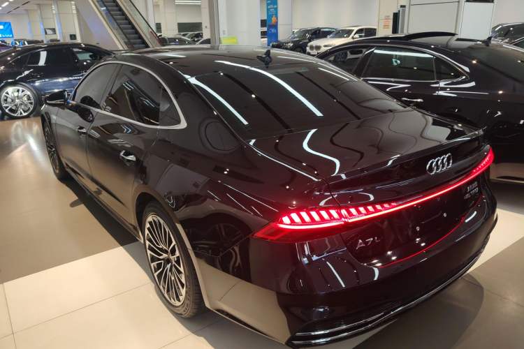 Used Audi A7L 2024 45 TFSI Luxury Edition
