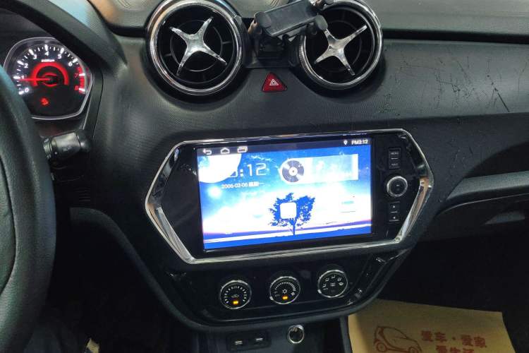 Used Soueast DX3 2016 1.5L Manual Luxury Edition
