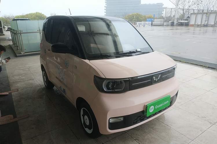 Used Wuling Hongguang MINIEV 2022 Macaron Premium Model – Lithium Ternary Battery
