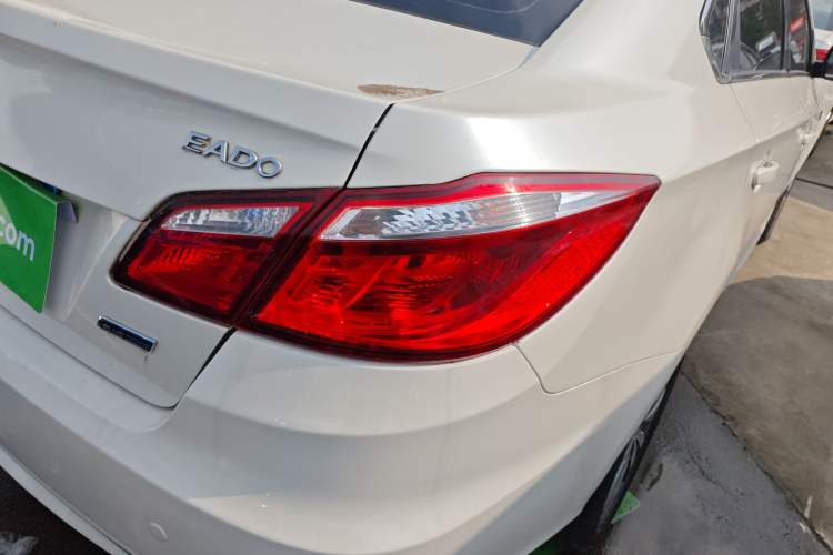 Used Changan Eado 2015 1.6L Manual Luxury Model China V Standard