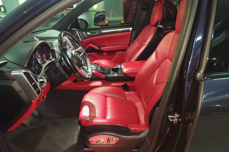 Used Porsche Cayenne 2016 Cayenne GTS 3.6T Left Front Seat