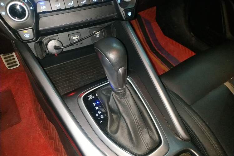 Used Hyundai Lafesta 2019 280TGDi Sport Edition China VI Gear Lever