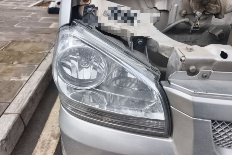 Used BAIC Weiwang 307 2014 1.2L Standard A12 Right Front Headlight