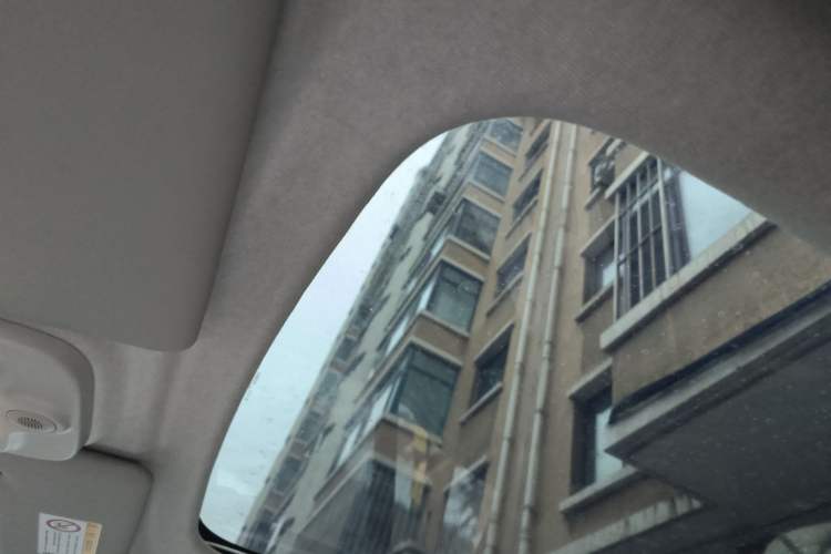 Used smart fortwo 2017 1.0L 52kW New Sound Special Edition China V Emission Standard
