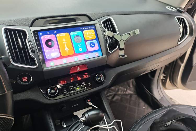 Used Kia Sportage R 2011 2.0L Automatic Two-Wheel Drive Premium Edition
