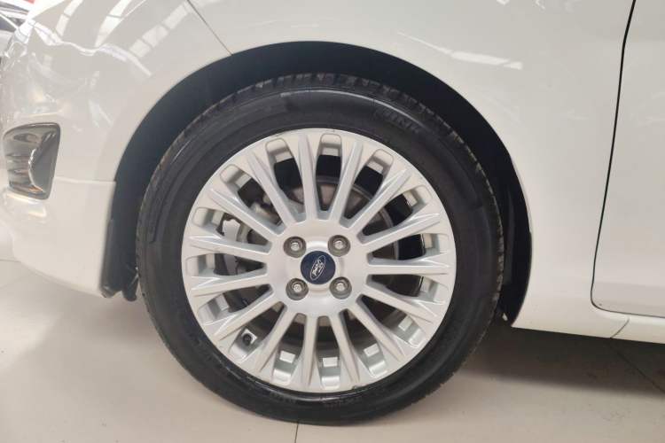 Used Ford Fiesta 2014 Hatchback 1.0 GTDi Automatic Dynamic Model