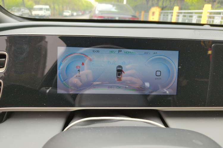 Used BYD Qin L 2024 DM-i 120KM Leading Model Instrument Cluster