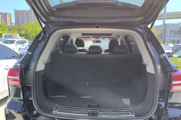 Used Roewe RX5 2019 20T Two-Wheel Drive Automatic 4G Connected Platinum Edition
