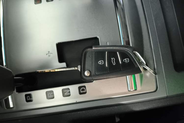 Used Mitsubishi Pajero 2020 3.0L Automatic Standard Edition