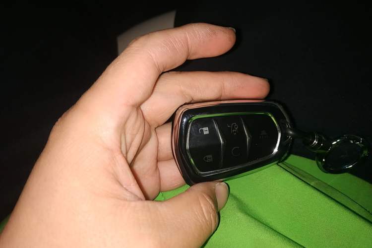 Used Cadillac XT5 2022 2.0T Four-Wheel Drive Luxury Version (Hummingbird Edition) Vehicle Key