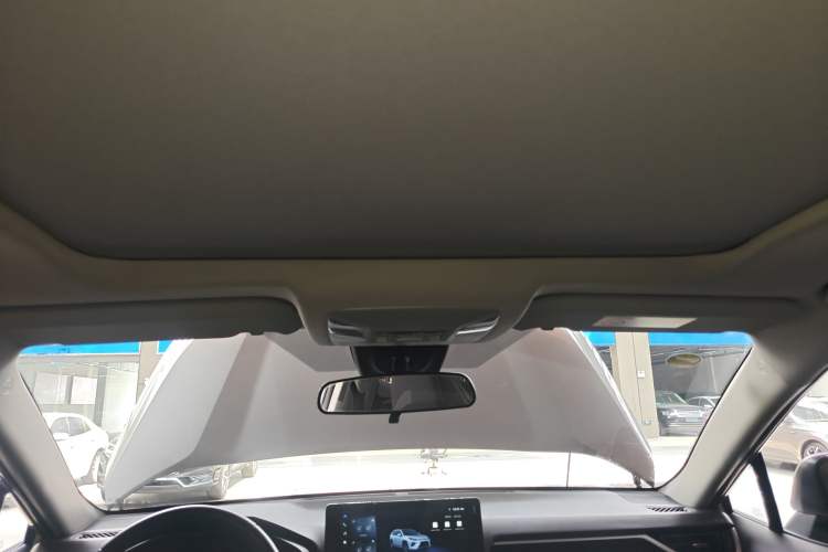 Used Toyota Wildlander 2023 2.0L CVT Four-Wheel Drive Luxury PLUS Edition Headliner