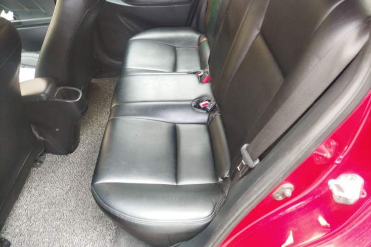 Used Toyota YARiS L Zhi Xuan 2016 Revised 1.5E CVT Charming Edition
