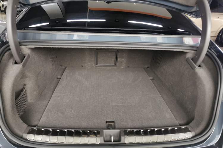 Used Nio ET7 2023 75 kWh Trunk