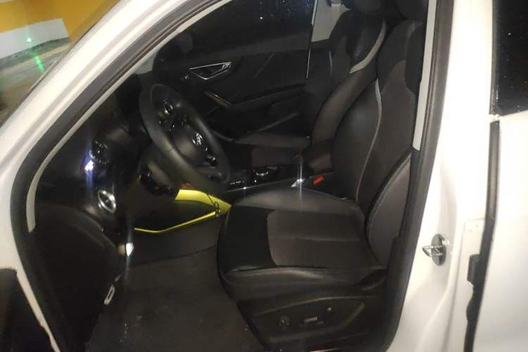 Used Audi Q2L 2018 35 TFSI Fashion Dynamic Version China VI Emission Standard Left Front Seat