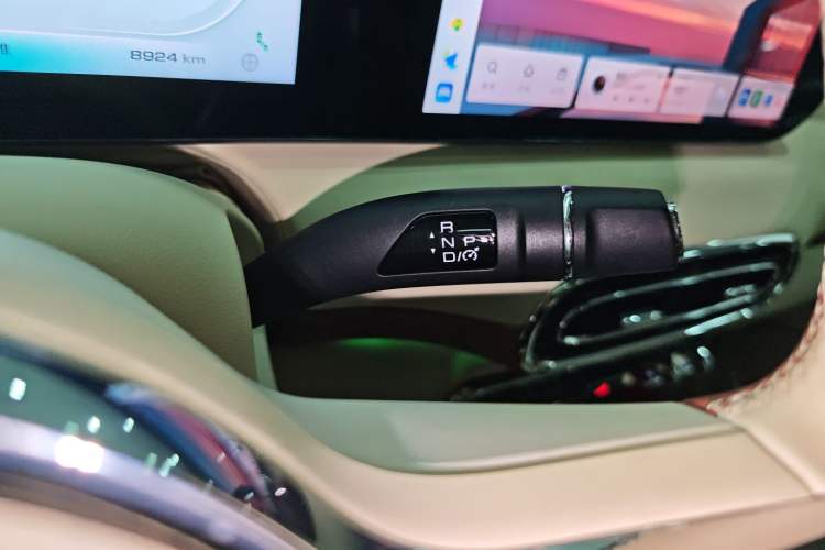 Used ORA Ballet Cat 2023 401 km Luxury Version